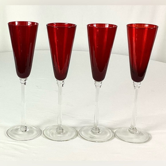 St. Nicholas-“Tis the season” champagne, flutes – set of four - Picture 1 of 4
